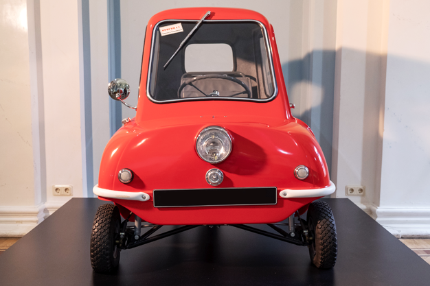 small cars of the 60s, the smallest car, microcars, Peel P50 